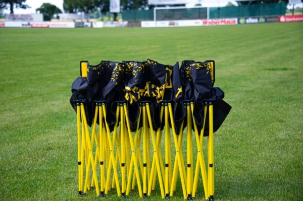 Banc de touche pliable 6 places – Image 2